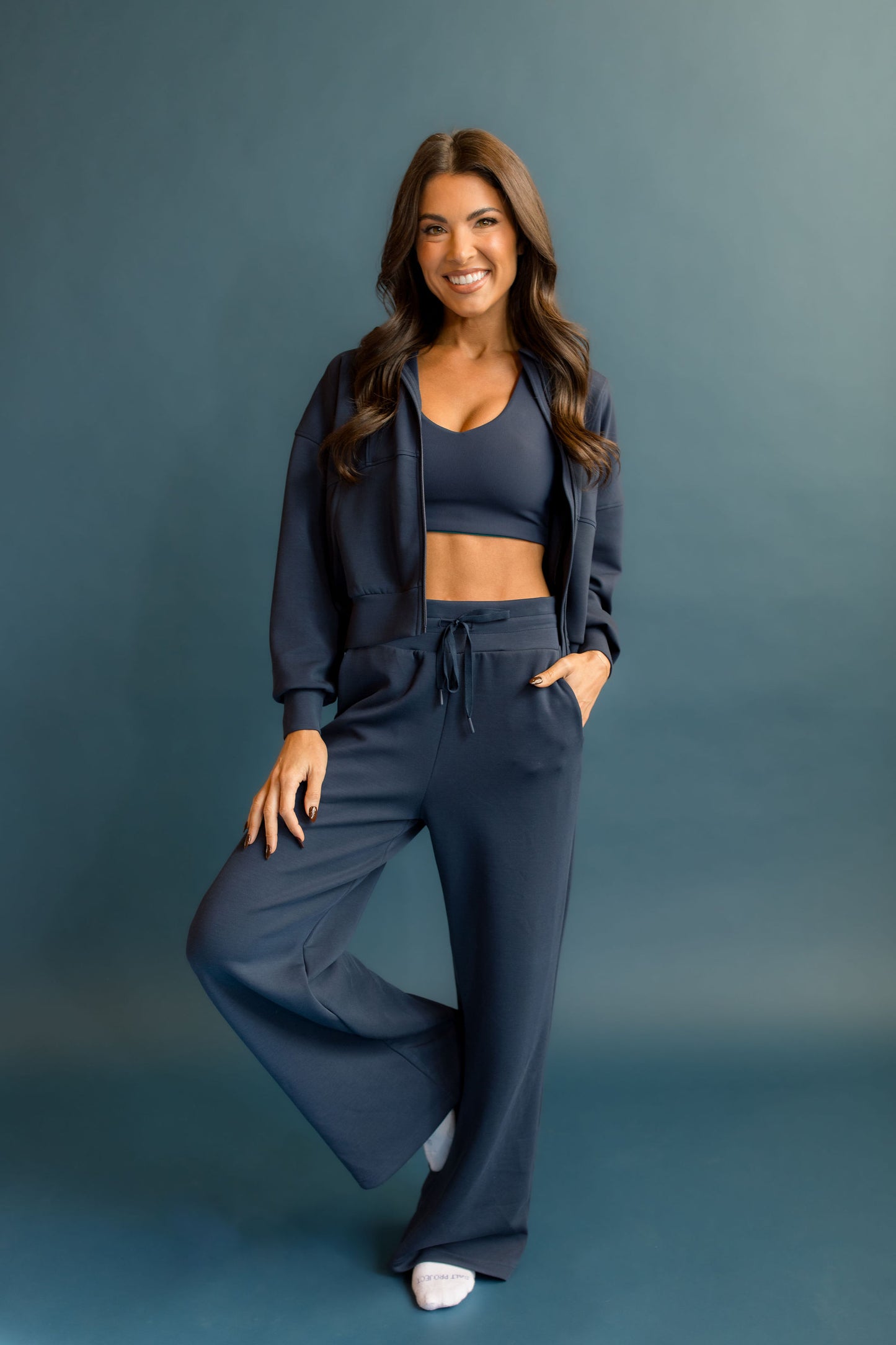 Cloud Form Wide Leg Pant