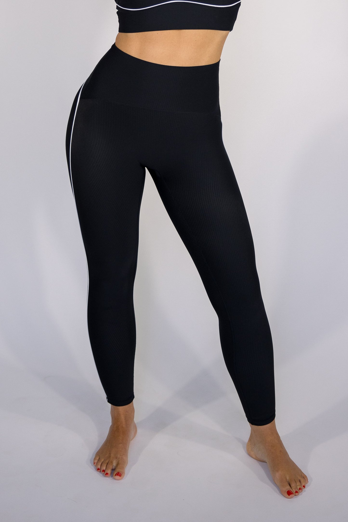 Power Piped Ribbed Legging