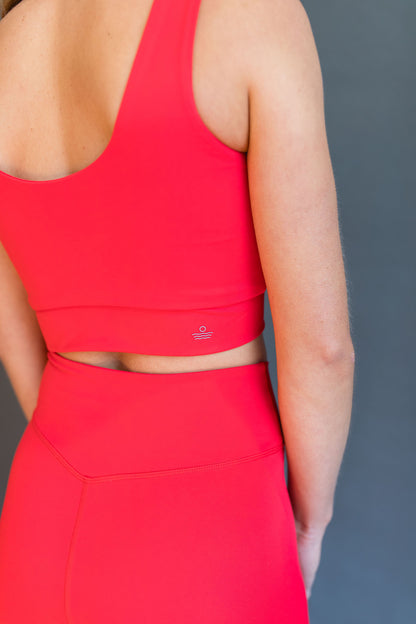 Sculpt CrossOver Crop Top