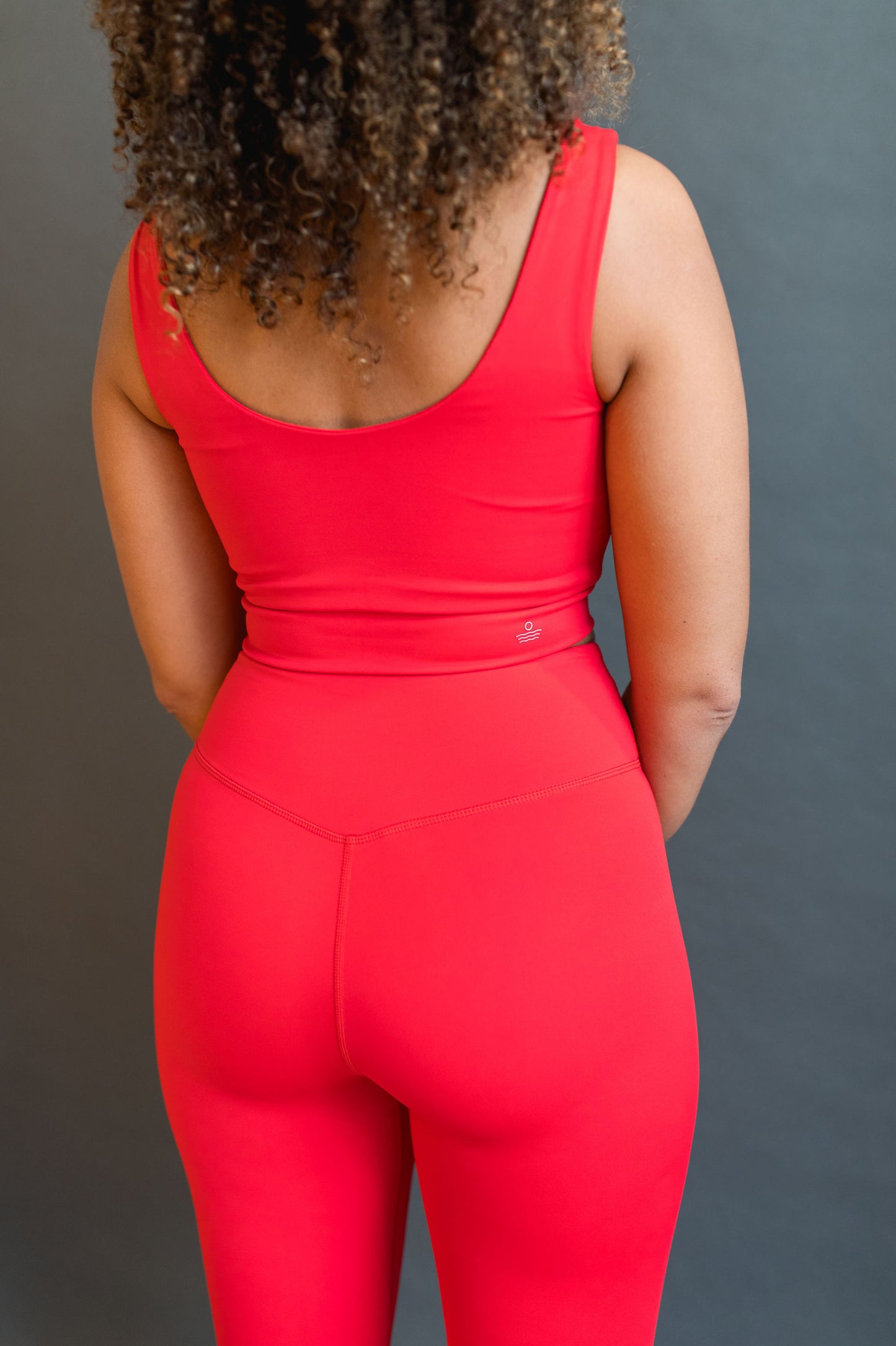 Sculpt CrossOver Crop Top