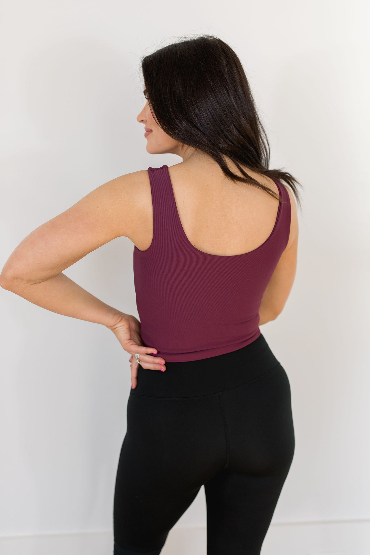 Refined Ribbed Scoop Tank