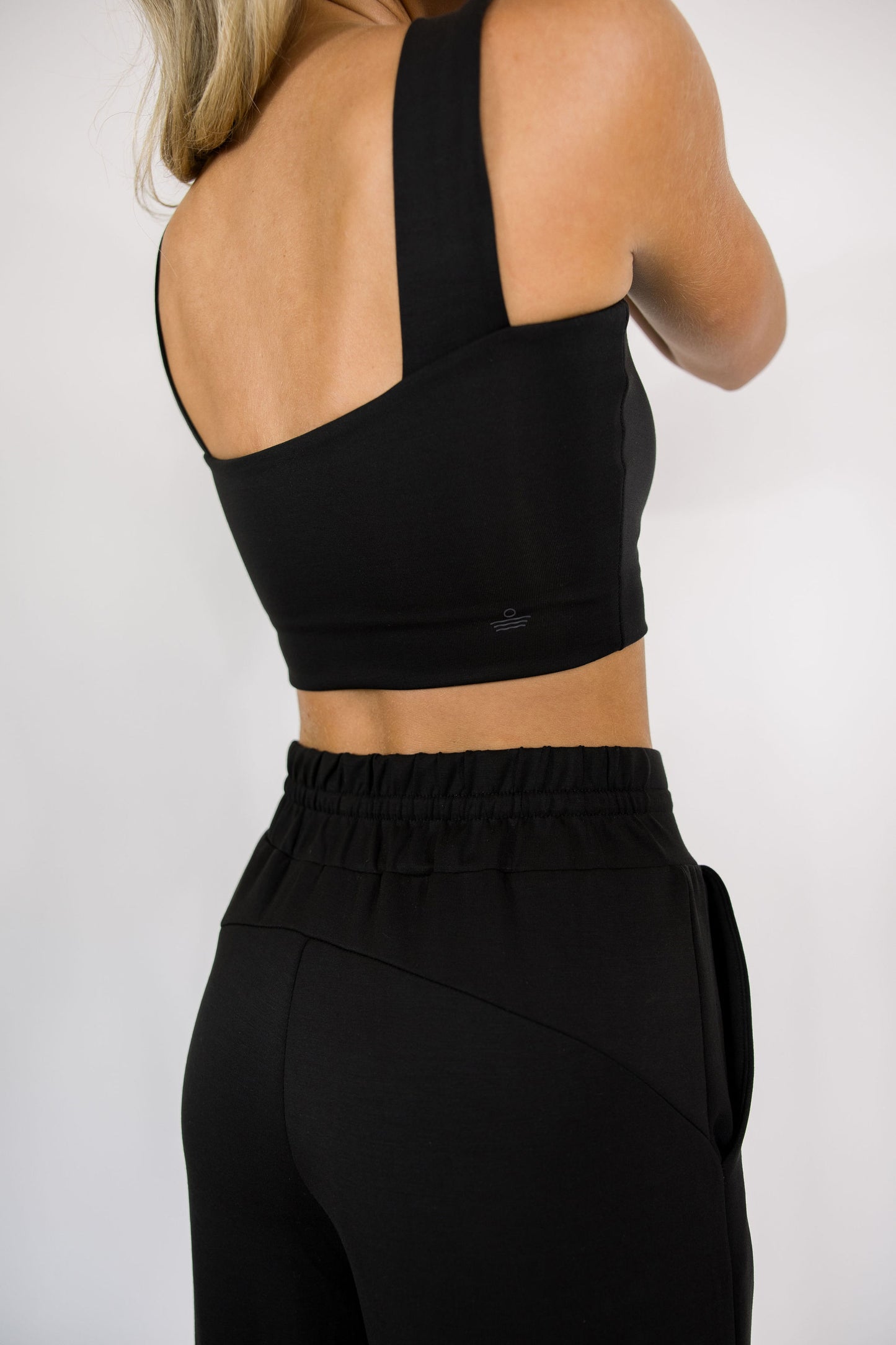 Cloud Form Crop Top