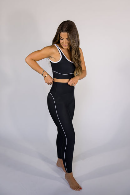 Power Piped Ribbed Legging