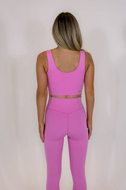 Sculpt CrossOver Crop Top