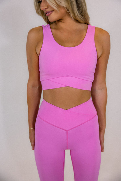 Sculpt CrossOver Crop Top