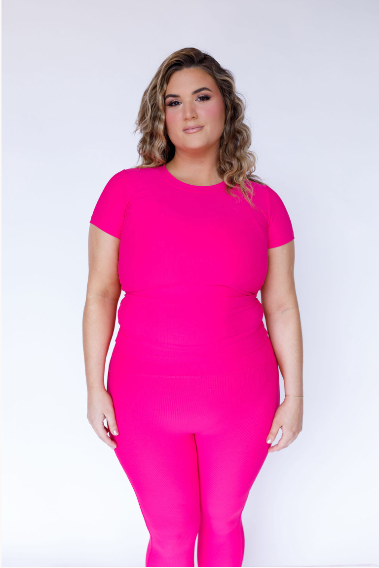 Ribbed Cinched Baby Tee