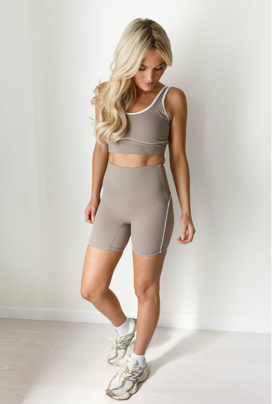 Brushed Power Piped Short