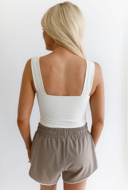 Ribbed Energy Tank