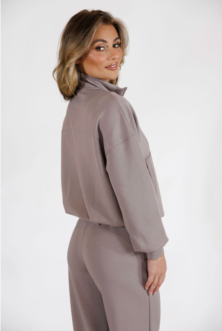 Cloud Form Half Zip Jacket