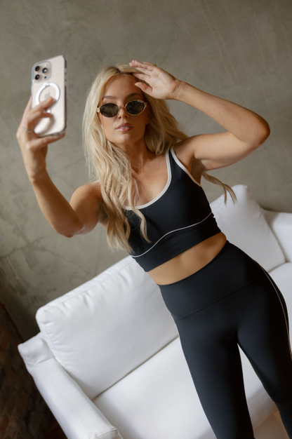 Power Piped Ribbed Bra