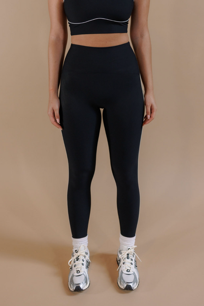 Power Piped Ribbed Legging